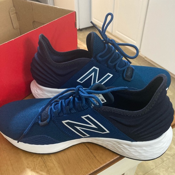 Men’s New Balance - Picture 1 of 3